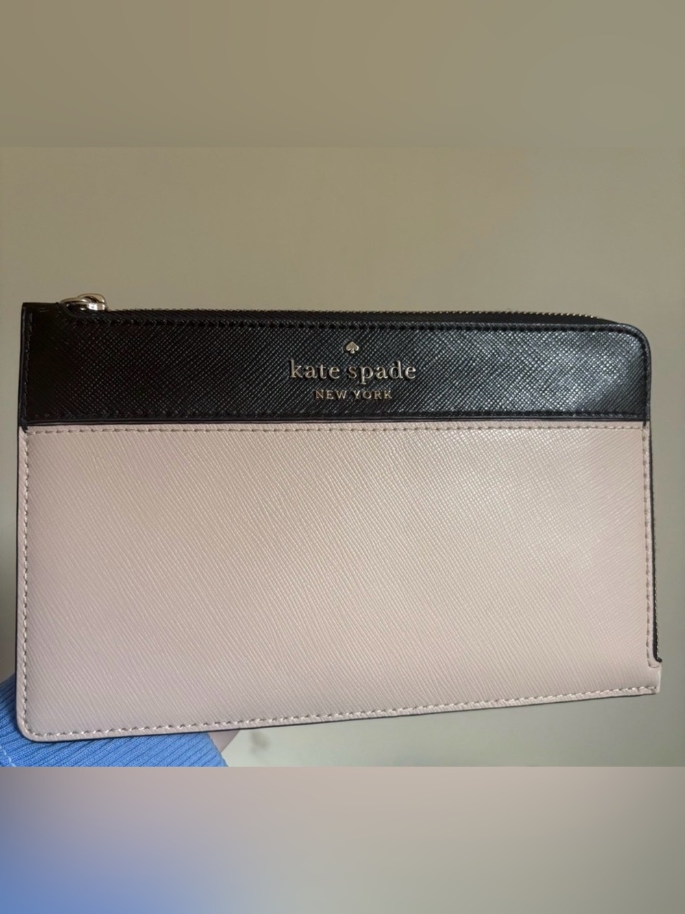 Kate Spade Staci Medium Bicolor Leather L Zip Wristlet Black Beige NWOT - Picture 3 of 13